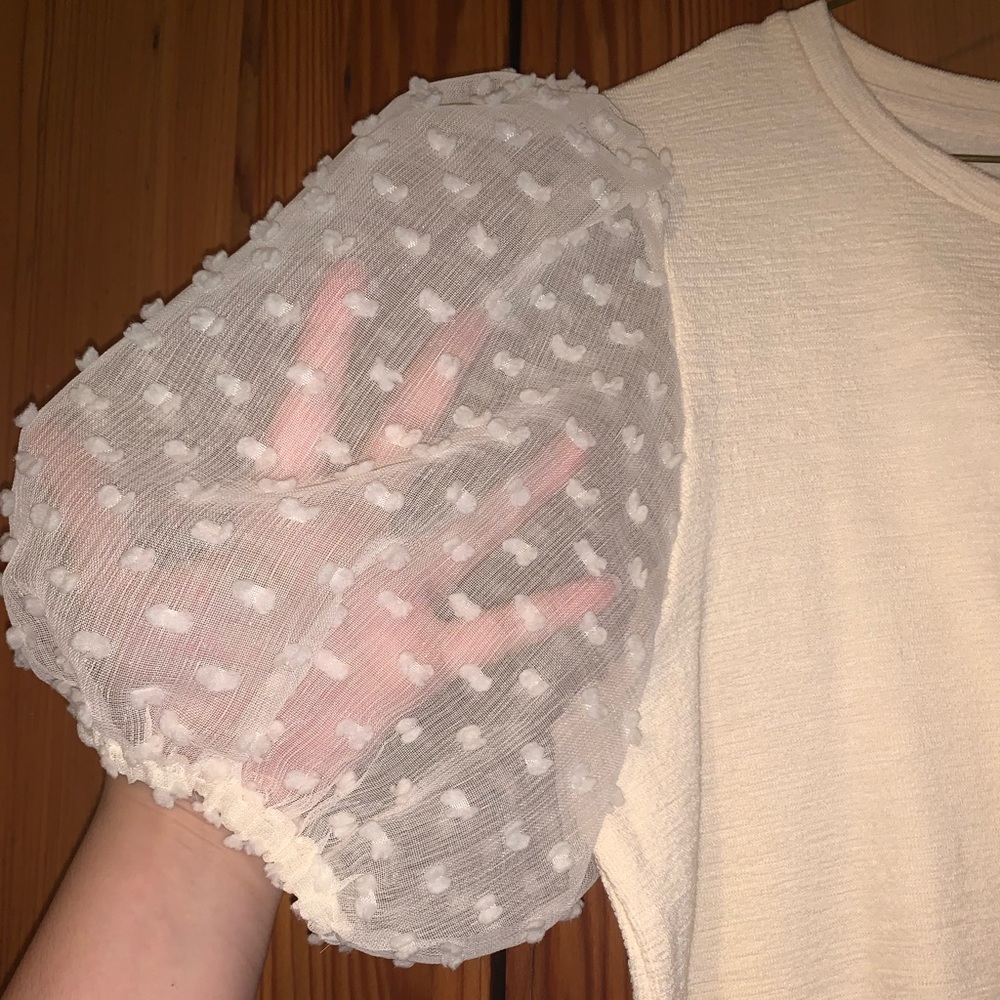 Maeve by Anthropologie Cream Puff Sleeve Top Size: M - Picture 3 of 9
